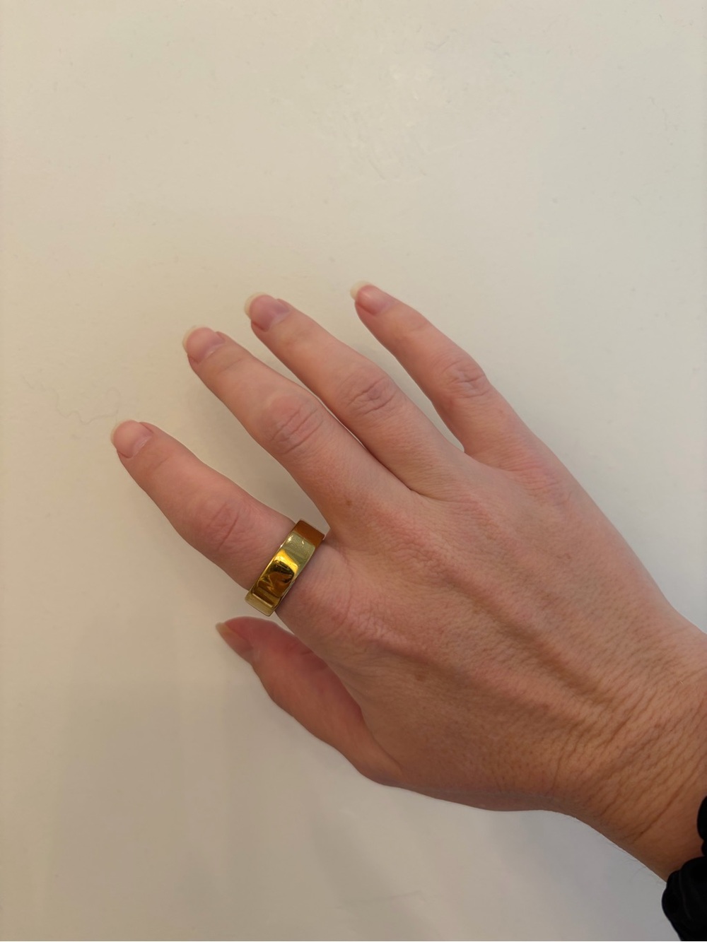 Oura Polished Gold Wide Band Ring